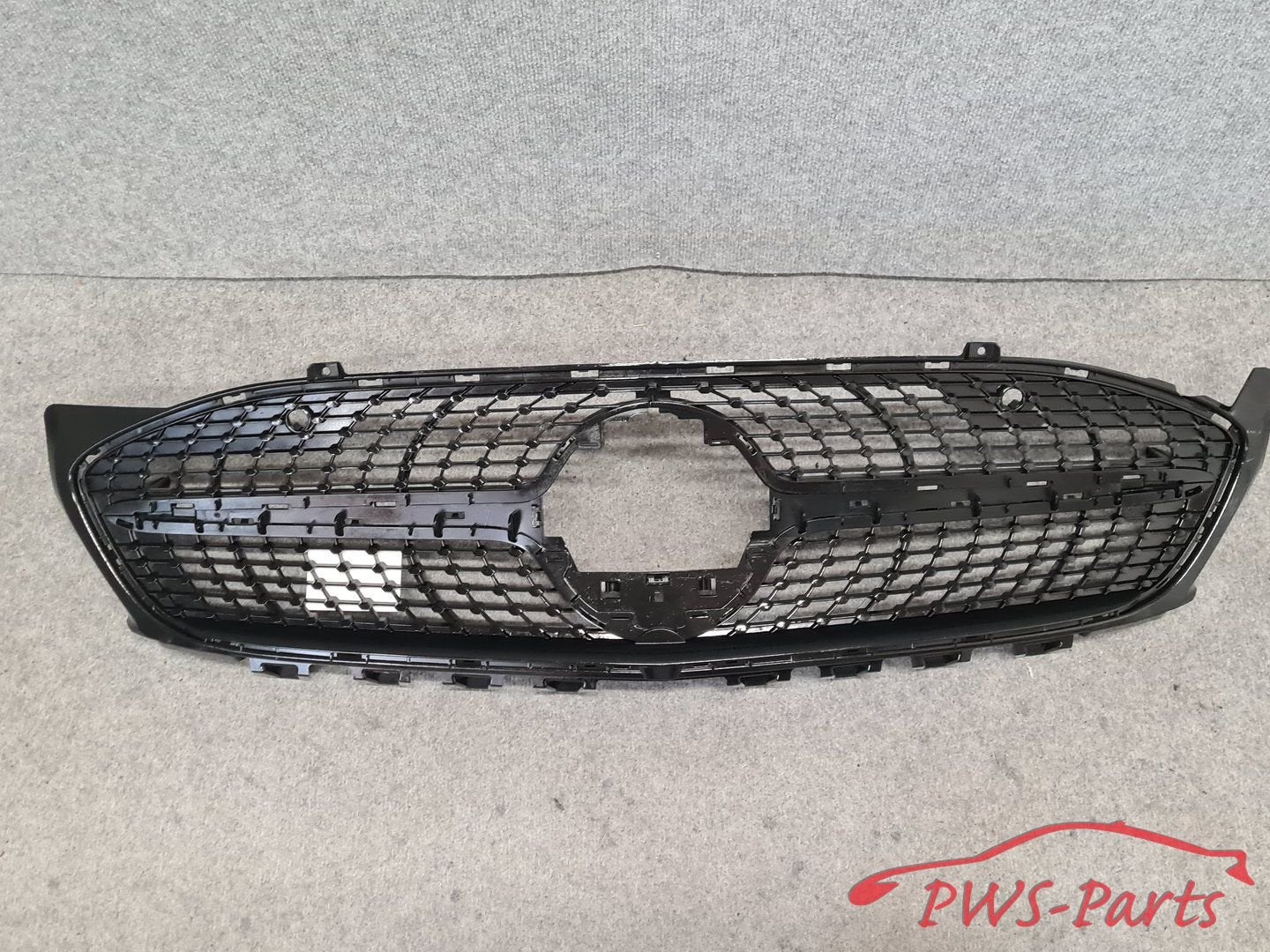 MERCEDES W118 C118 CLA GRILL VOORBUMPER ORIGINEEL, Utilisé, -, -, Enlèvement ou Envoi