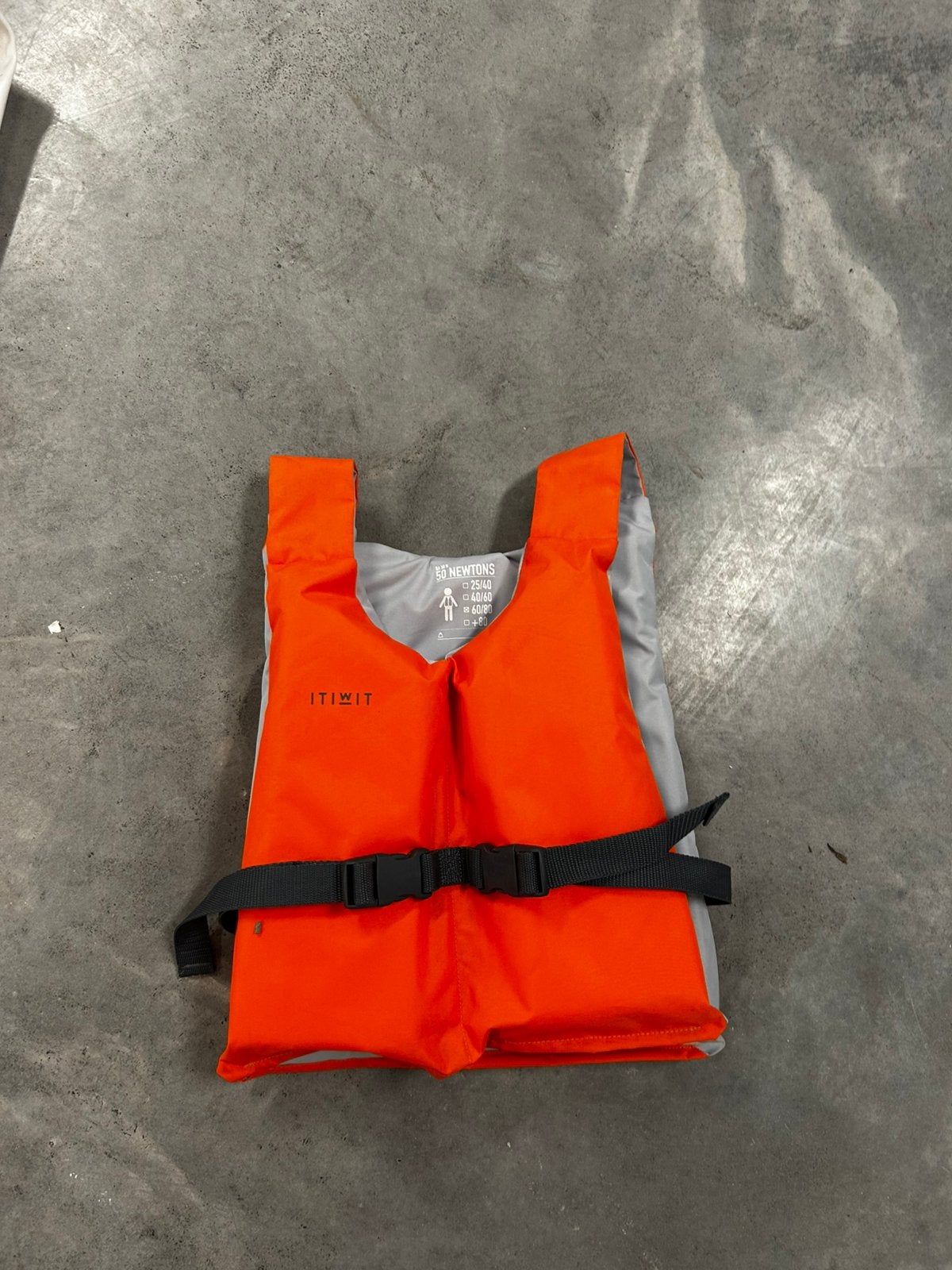 Zwemvest Decathlon, Watersport en Boten, Watersportkleding, Ophalen, Zo goed als nieuw, Dame of Heer, Reddingsvest of Zwemvest