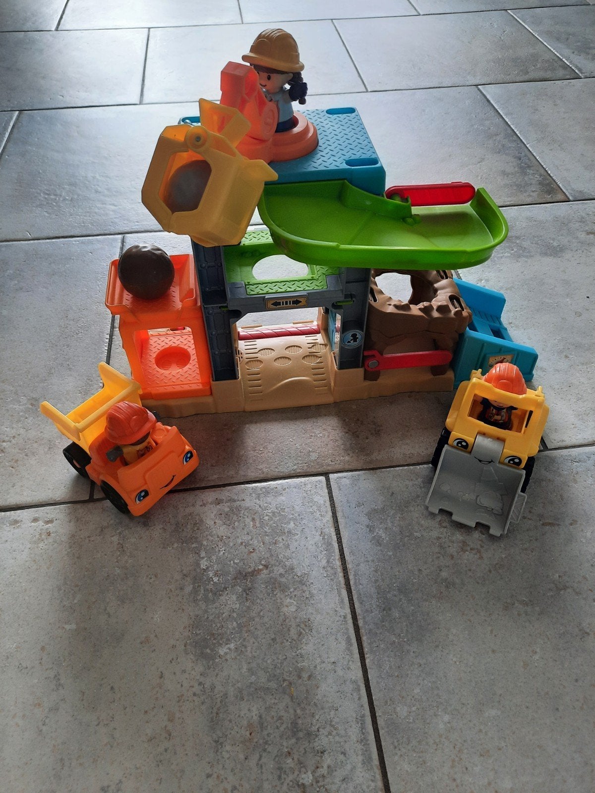 Te koop: Little people werkplaats + extra truck, Ophalen, Met geluid