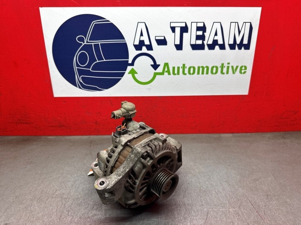 ALTERNATEUR V-Snaar Mazda 5 (CR19) (|LF1F18300|), Hitdorfer Straße 73
51371  Leverkusen, DE, Mazda, Utilisé, Info@mazda.de