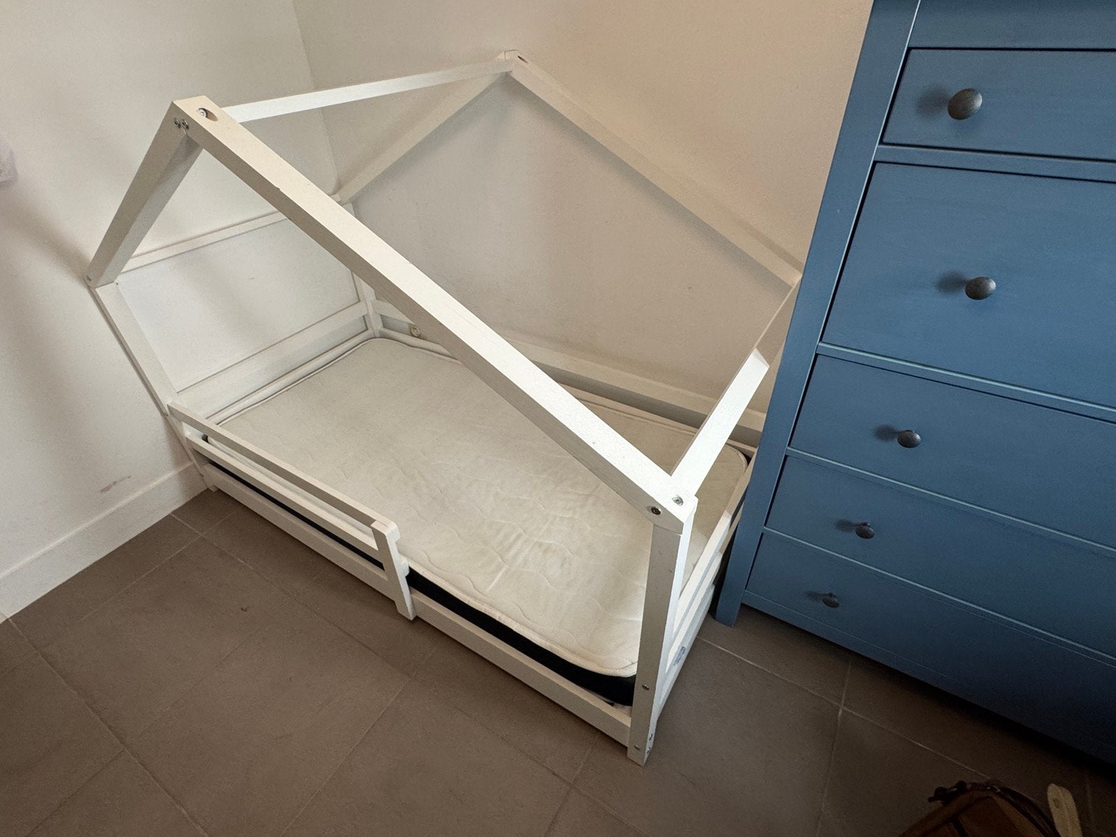 Huisbed montessori 80x160, Matelas, 70 à 85 cm, Comme neuf, Enlèvement