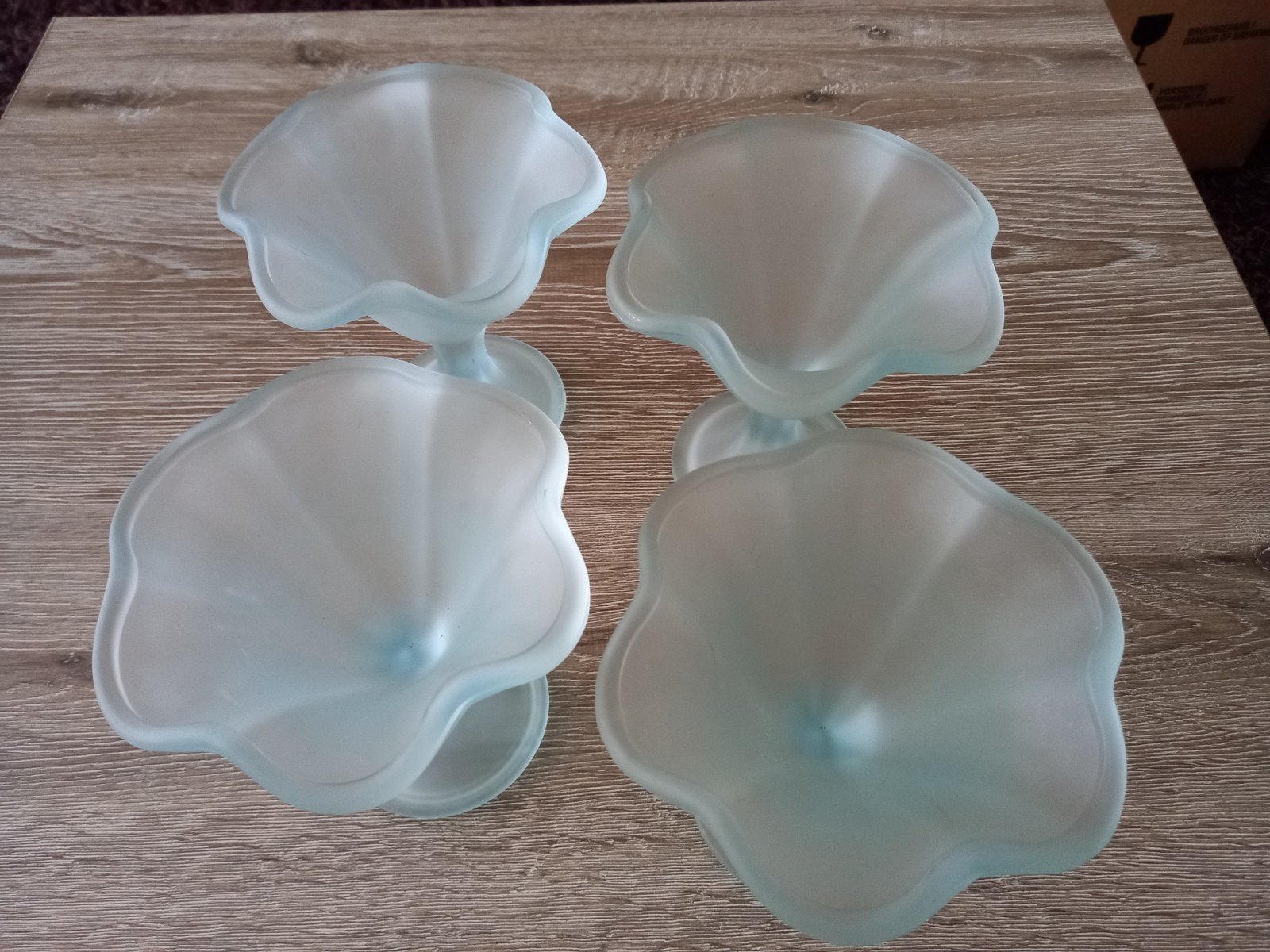 4 ijscoupes, Huis en Inrichting, Keuken | Servies, Ophalen