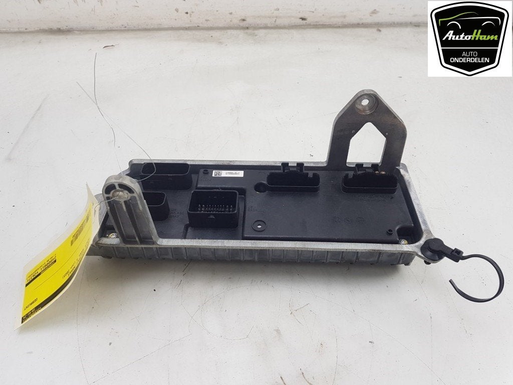 DIVERS Accu controle module Tesla Model S (|158820500D|), Dhr. J. Ham, Administratie@autoham.nl, Utilisé, Autres marques automobiles