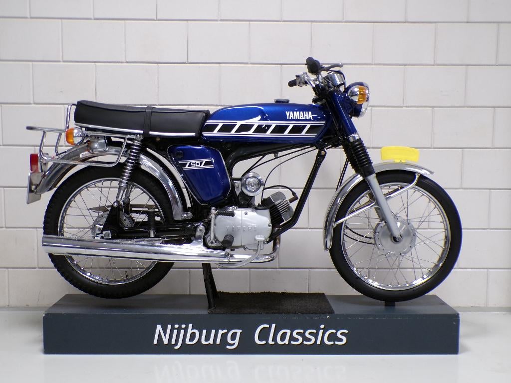 Yamaha Kenny Roberts FS- 1, Ophalen, Klasse B (45 km/u), 4 versnellingen, 50 cc