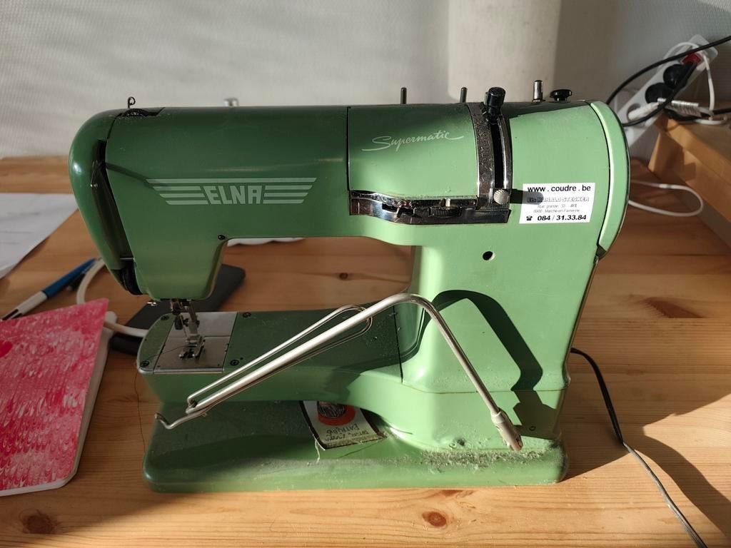 Machine elna année 50, Hobby & Loisirs créatifs, Machines à coudre & Accessoires, Enlèvement ou Envoi