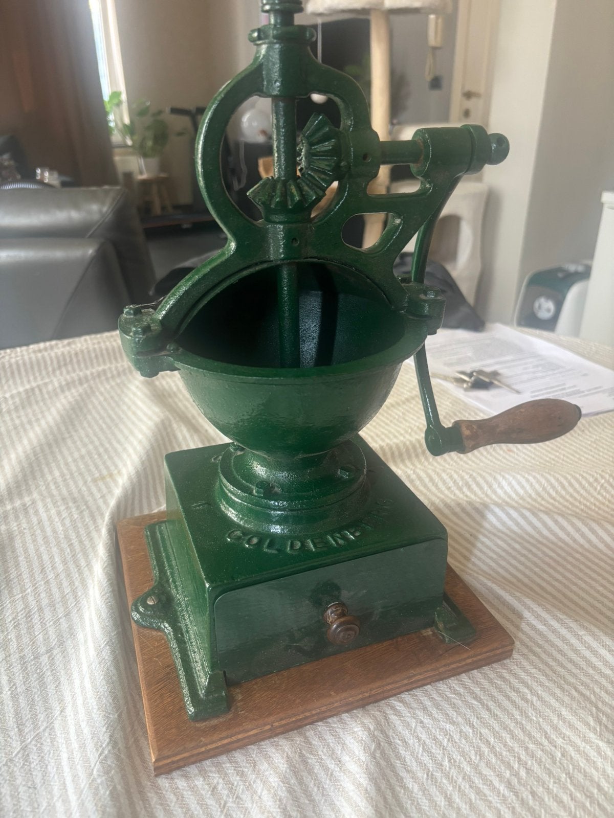 Antieke gietijzeren koffiemolen Goldenberg, groen, Ophalen of Verzenden