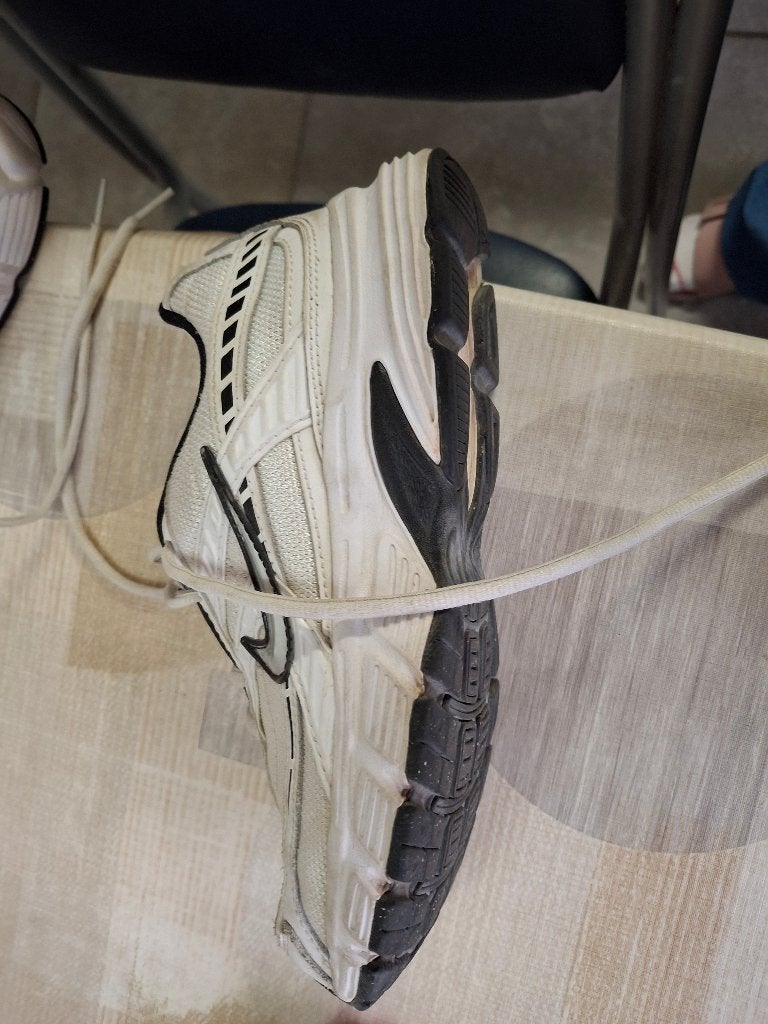 Sneakers Nike, Kleding | Dames, Schoenen, Ophalen, Nike, Sneakers, Gedragen