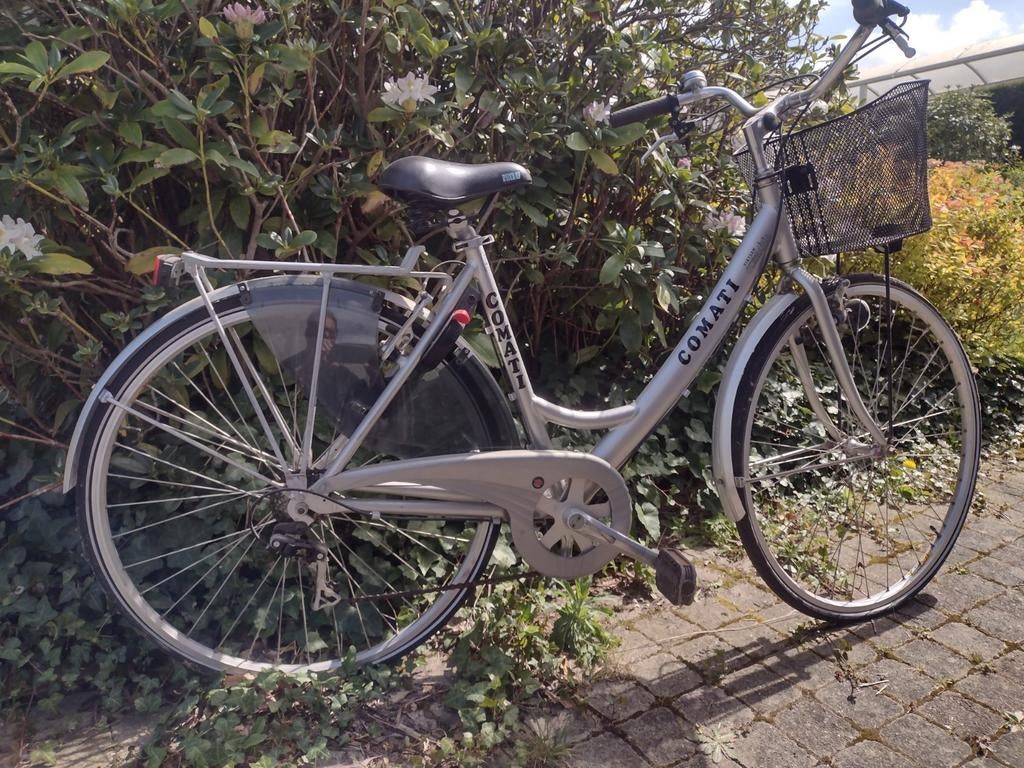 Damesfiets in goede staat, Fietsen en Brommers, Ophalen, Gebruikt, Velgrem, Versnellingen