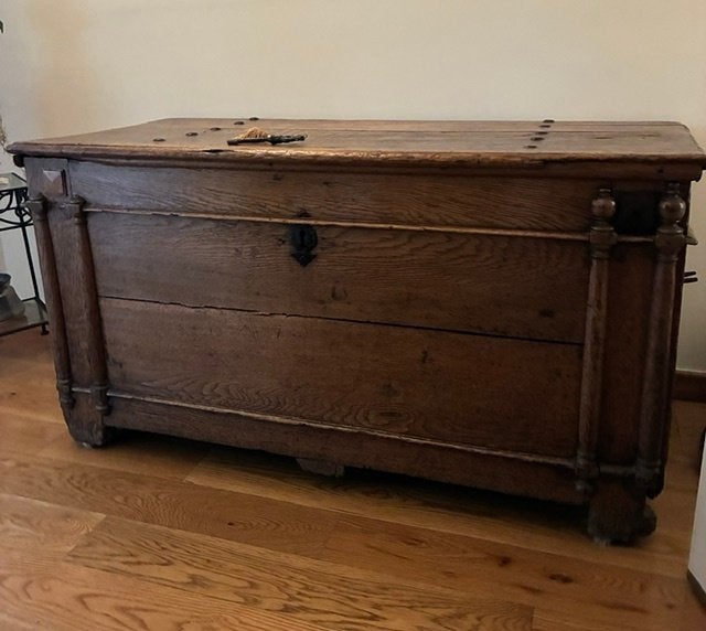 ancien coffre en chêne, Enlèvement, Utilisé