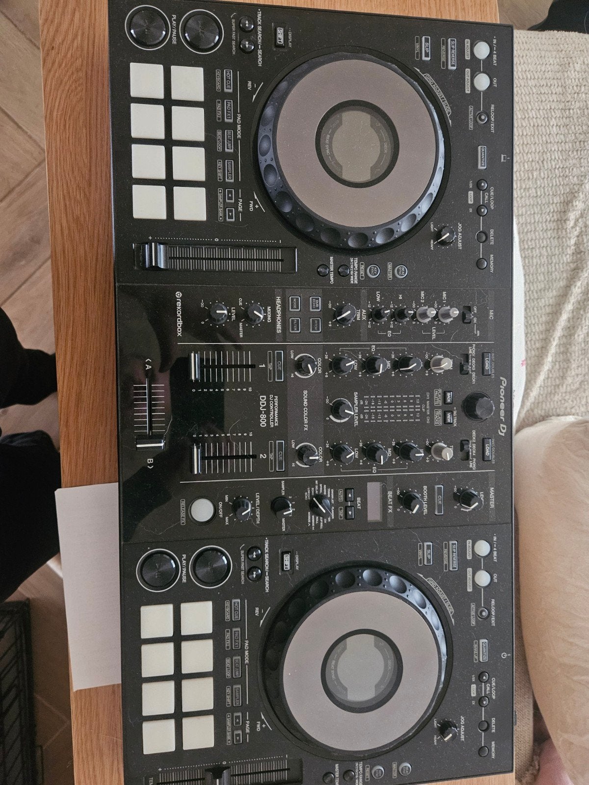 Pioneer DDJ-800+ FLIGHTCASE, Muziek en Instrumenten, Ophalen, Zo goed als nieuw