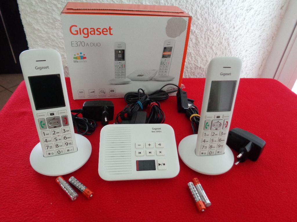 Téléphone Gigaset E 370 A Duo répondeur, Télécoms, Téléphones fixes | Combinés & sans fil, Utilisé, 2 combinés, À Faible Émission d'Ondes