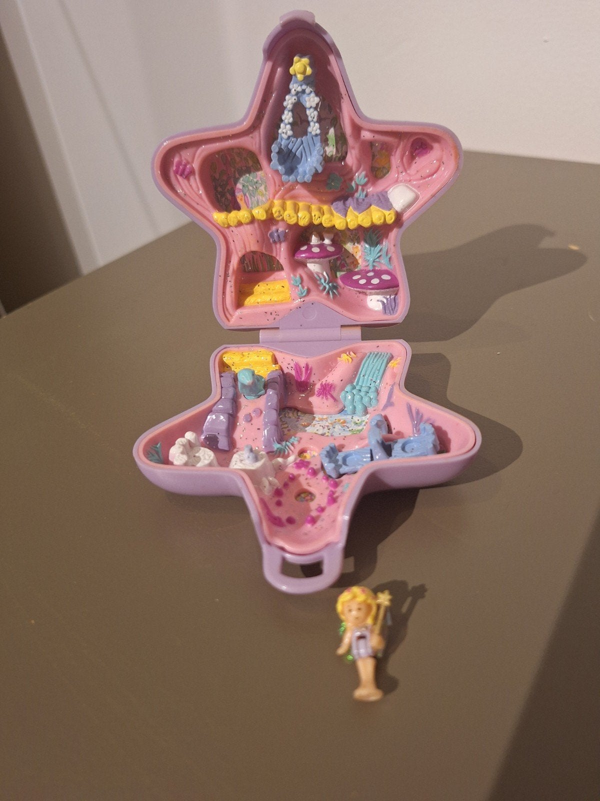 Polly pocket fairy fantasy, Verzamelen, Poppetjes en Figuurtjes, Ophalen