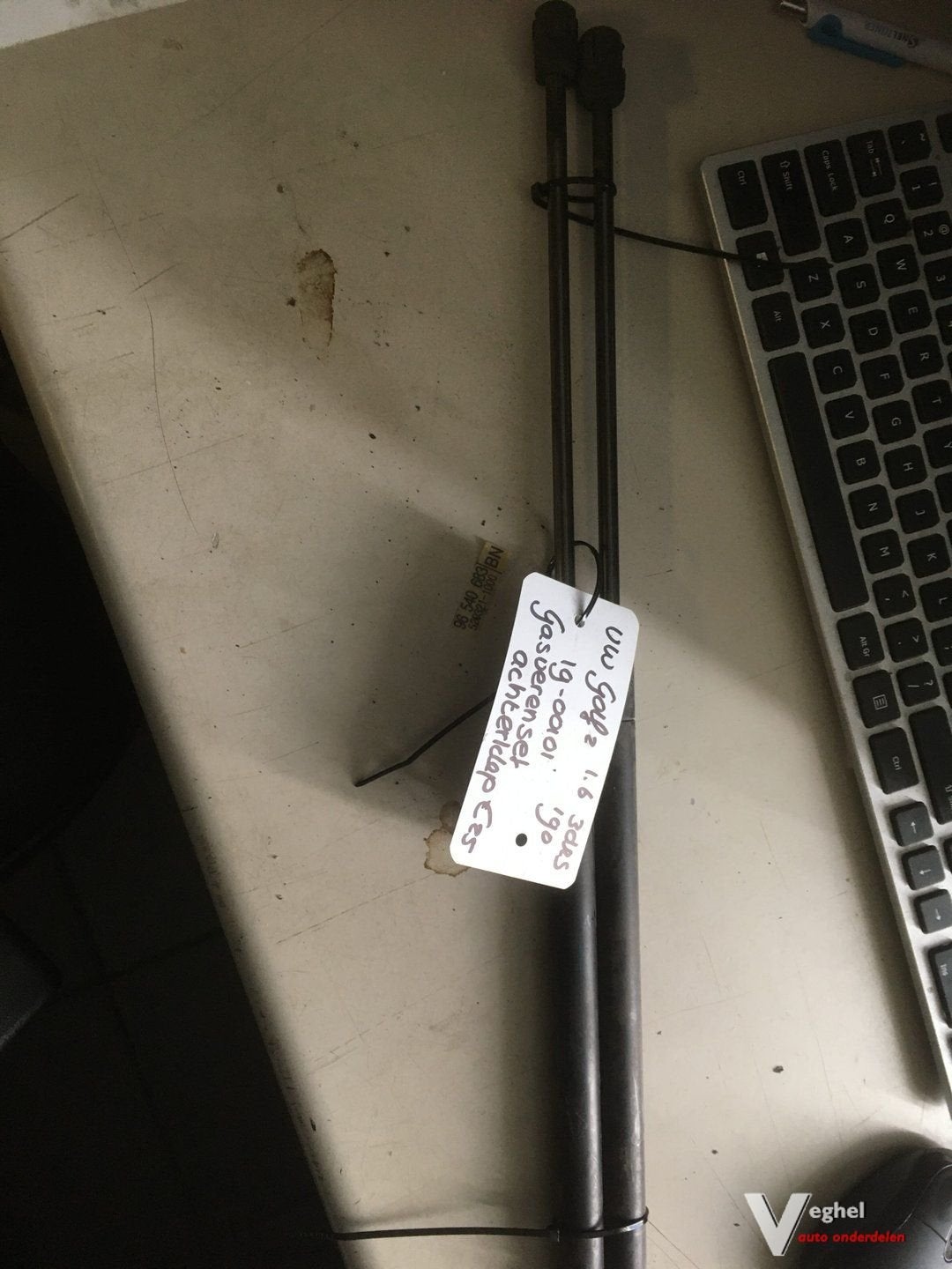 Vw golf 2 gasverenset achterklep bwjr '90, Gebruikt, -, -, Ophalen of Verzenden