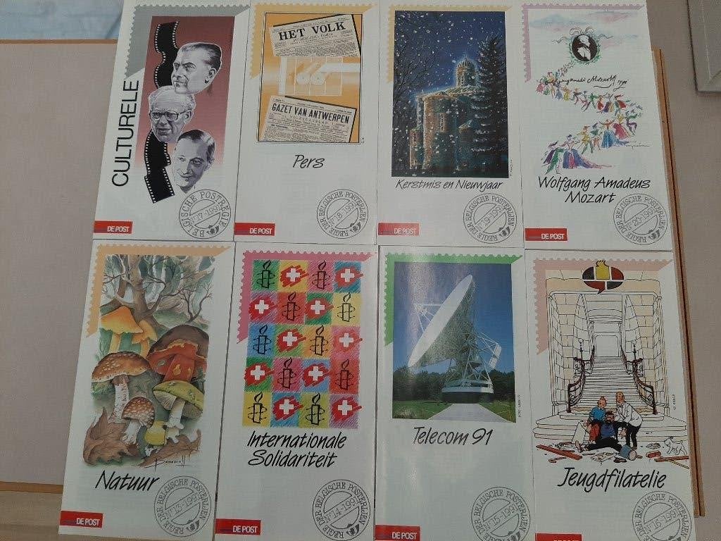 Lot de timbres avec pochette 1991, Neuf, Non oblitéré, Album pour timbres, Enlèvement
