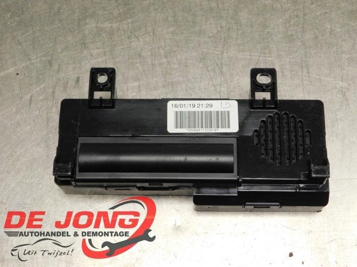 Module téléphone d'un Peugeot Partner, -, 3 mois de garantie, Utilisé, -