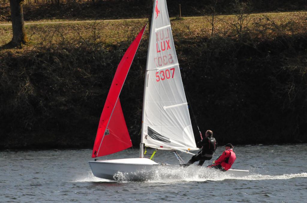 Ponant 5307 – top dinghy / dériveur – trailer included, 3 à 6 mètres, Comme neuf, Enlèvement, Autres types