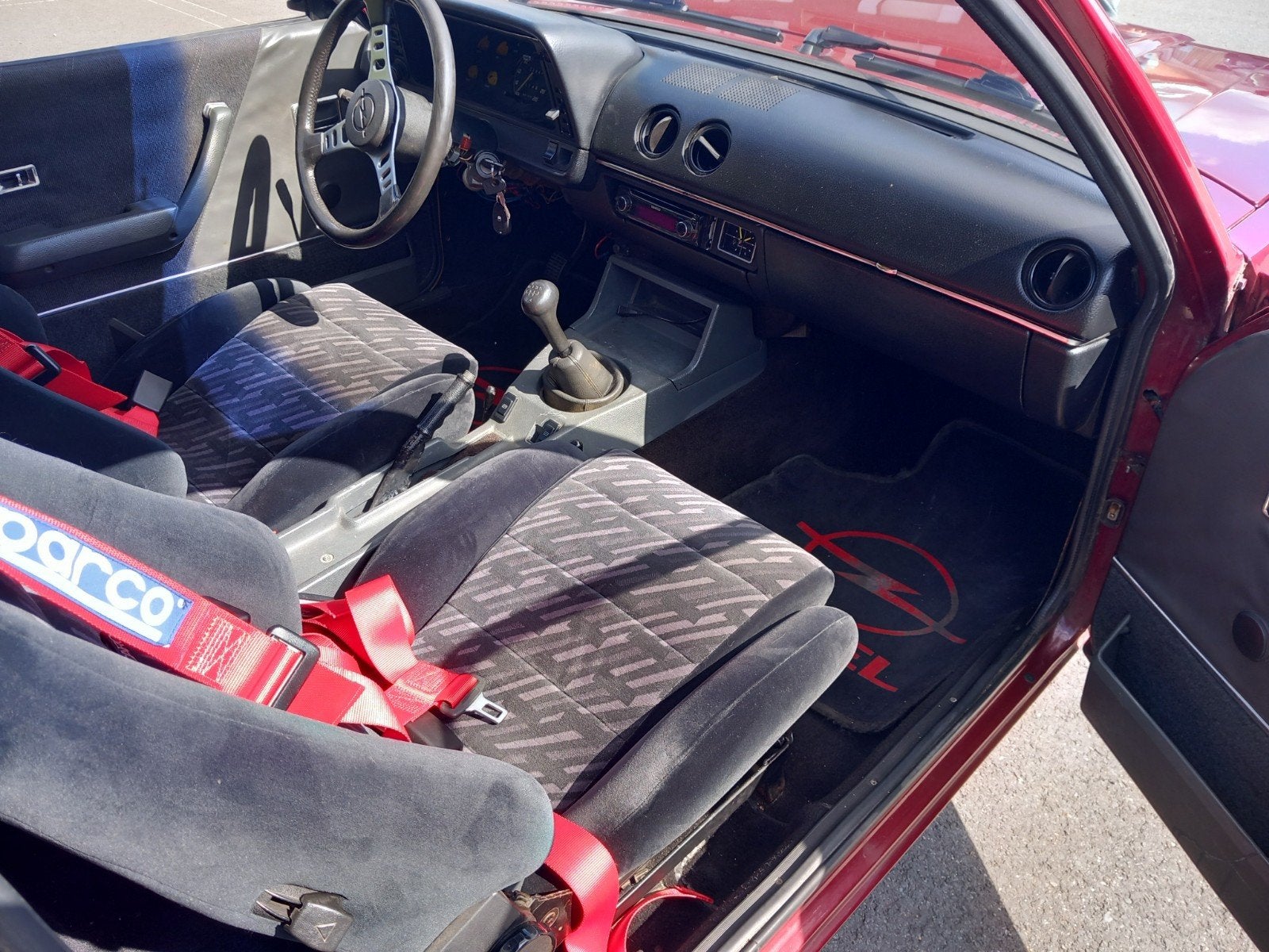 Opel Ascona B, foto 6