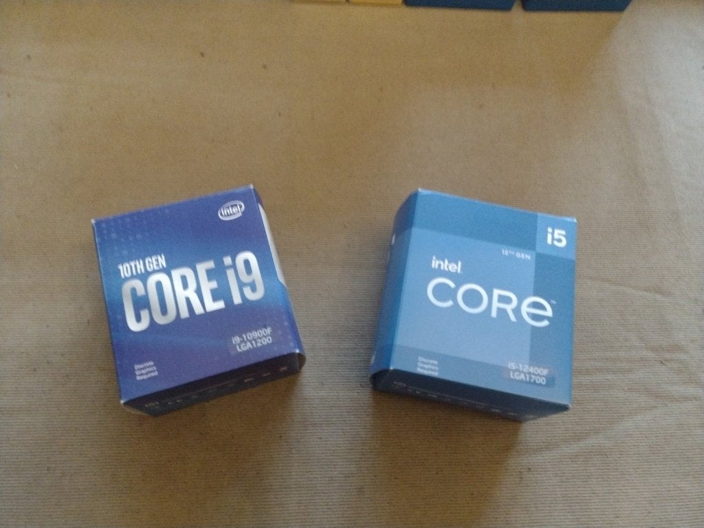 CPU INTEL i5 11400f i9 9900KF I9 10900F I7 14700K, Enlèvement, Comme neuf