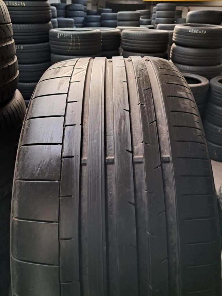 28540r22 285 40 r22 285/40/r22 PIRELLI avec montage et equil, Ophalen of Verzenden