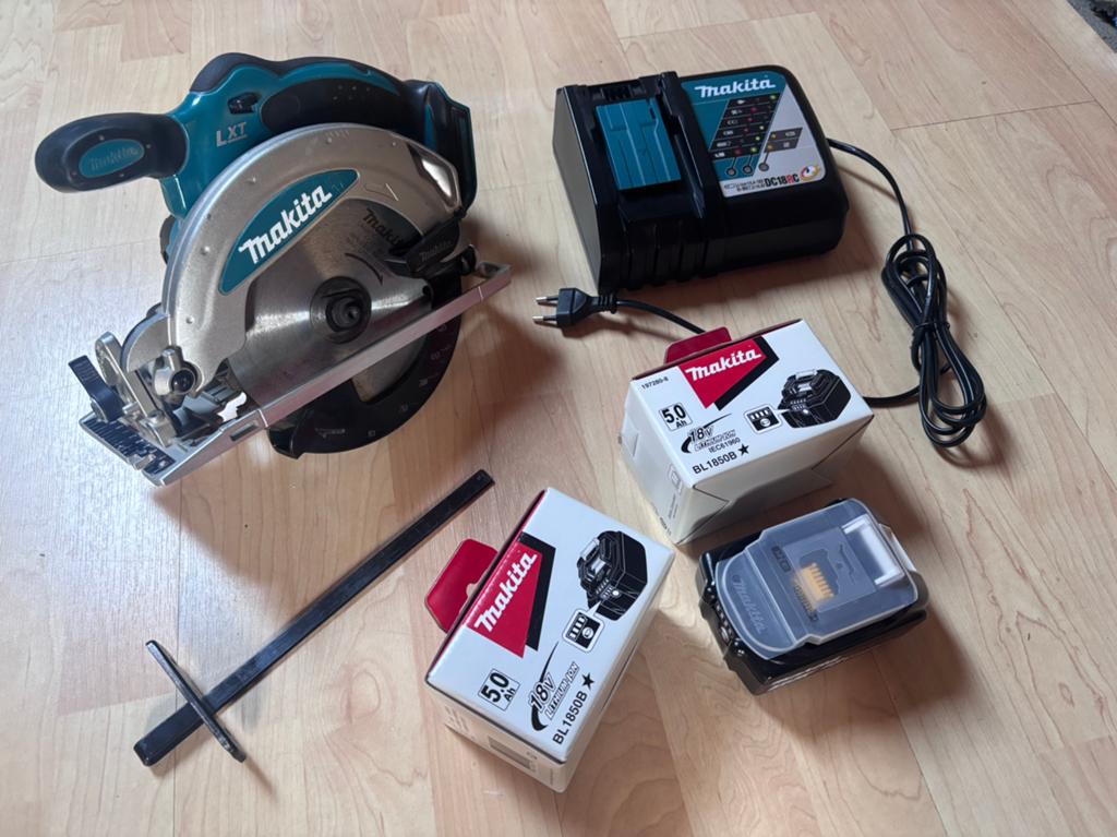 als nieuwe makita accu cirkelzaag DSS610 eventueel met batt, Ophalen of Verzenden, Zo goed als nieuw