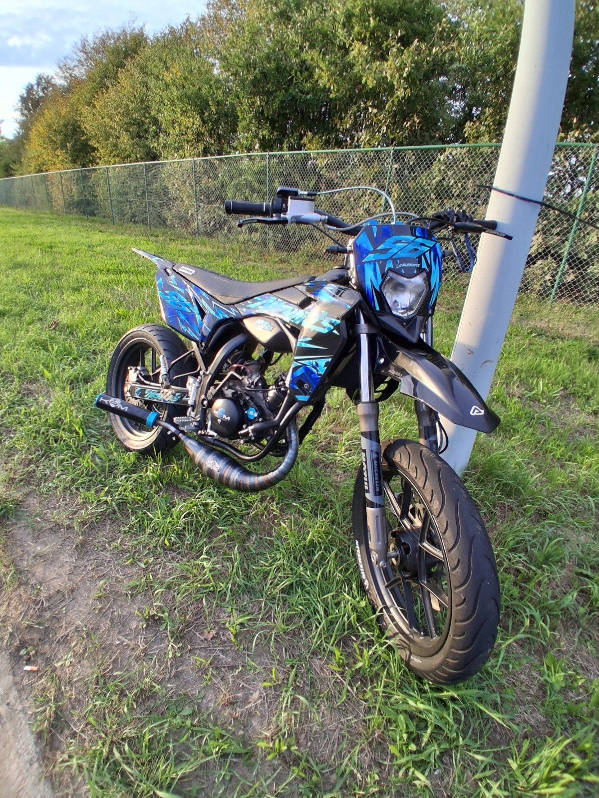 sherco smr 50, Vélos & Vélomoteurs, 74 cm³, Comme neuf, 6 vitesses, Enlèvement