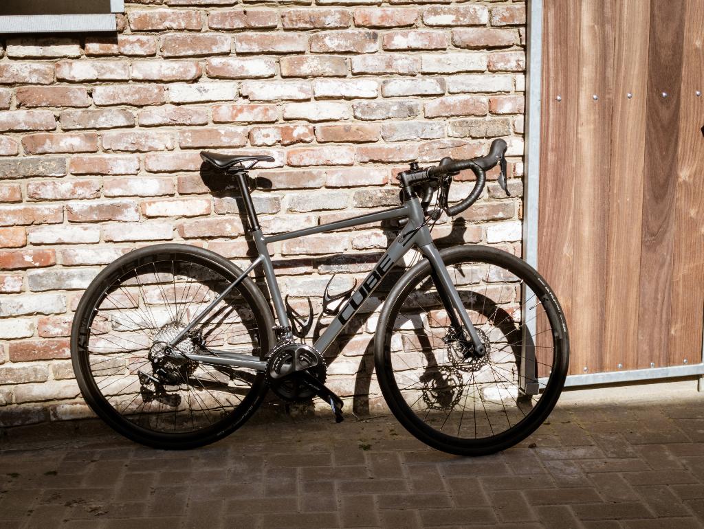 CUBE Attain SLX 2023 Top Condition Taille 53 Shimano 105, Vélos & Vélomoteurs, Vélos | Vélos de course, Comme neuf, Autres marques