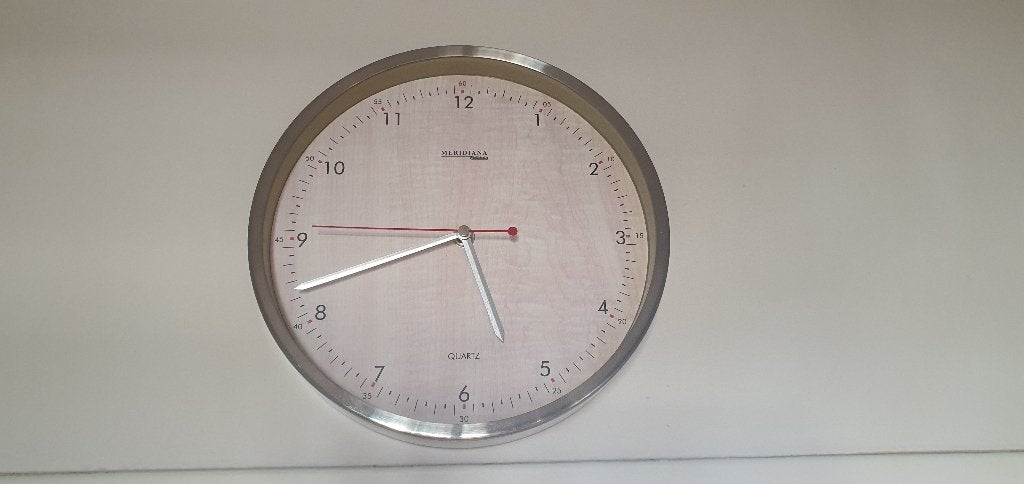 Quartz wandklok, Huis en Inrichting, Woonaccessoires | Klokken, Ophalen of Verzenden, Zo goed als nieuw, Analoog, Wandklok