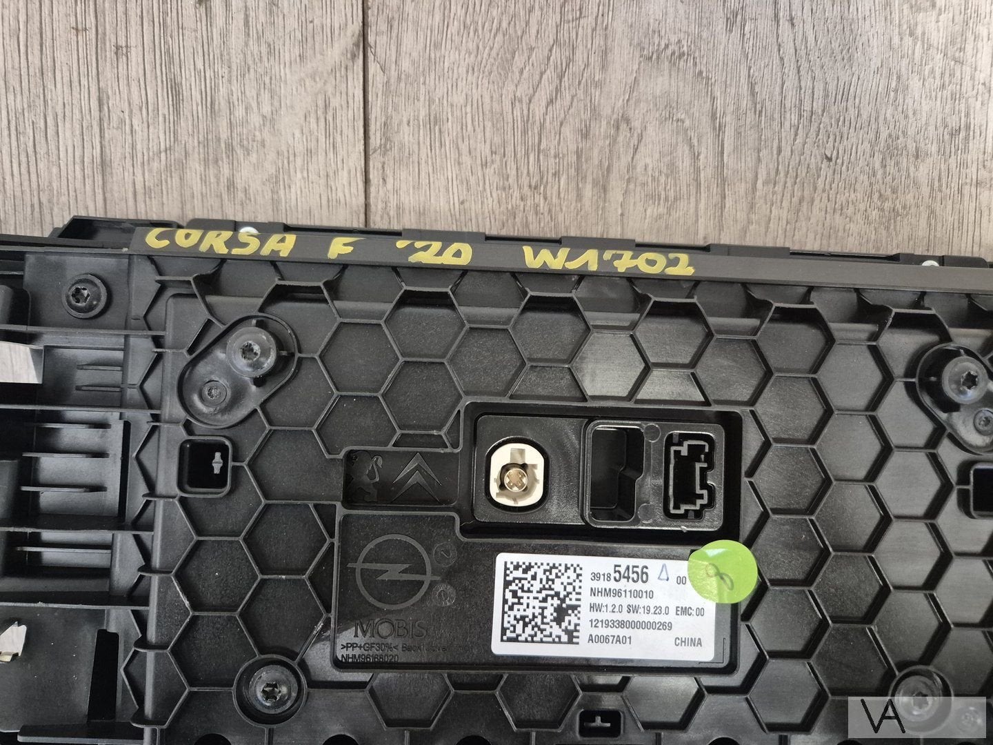 Peugeot 208 / Opel Corsa F display navigatie 2019 - 2024 €75, Auto-onderdelen, Gebruikt, -, -, Ophalen of Verzenden
