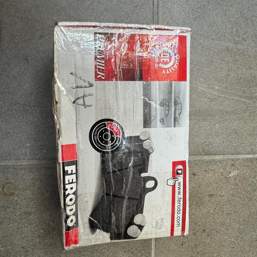 Plaquettes frein mercedes classe C w205, Enlèvement ou Envoi, Mercedes-Benz