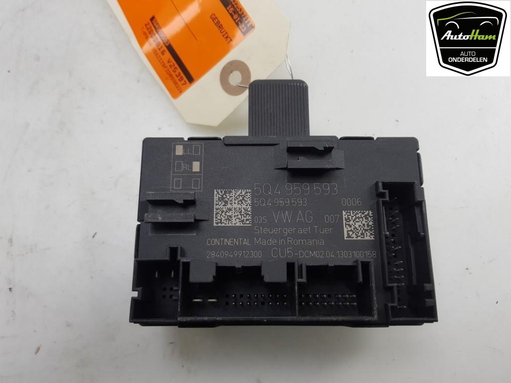 COMPUTER CENTRALE VERGRENDELING Seat Leon (5FB), Gebruikt, Seat