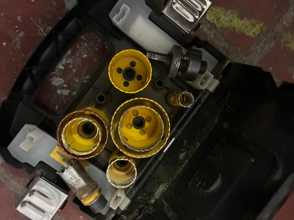 Dewalt, Ophalen, Zo goed als nieuw