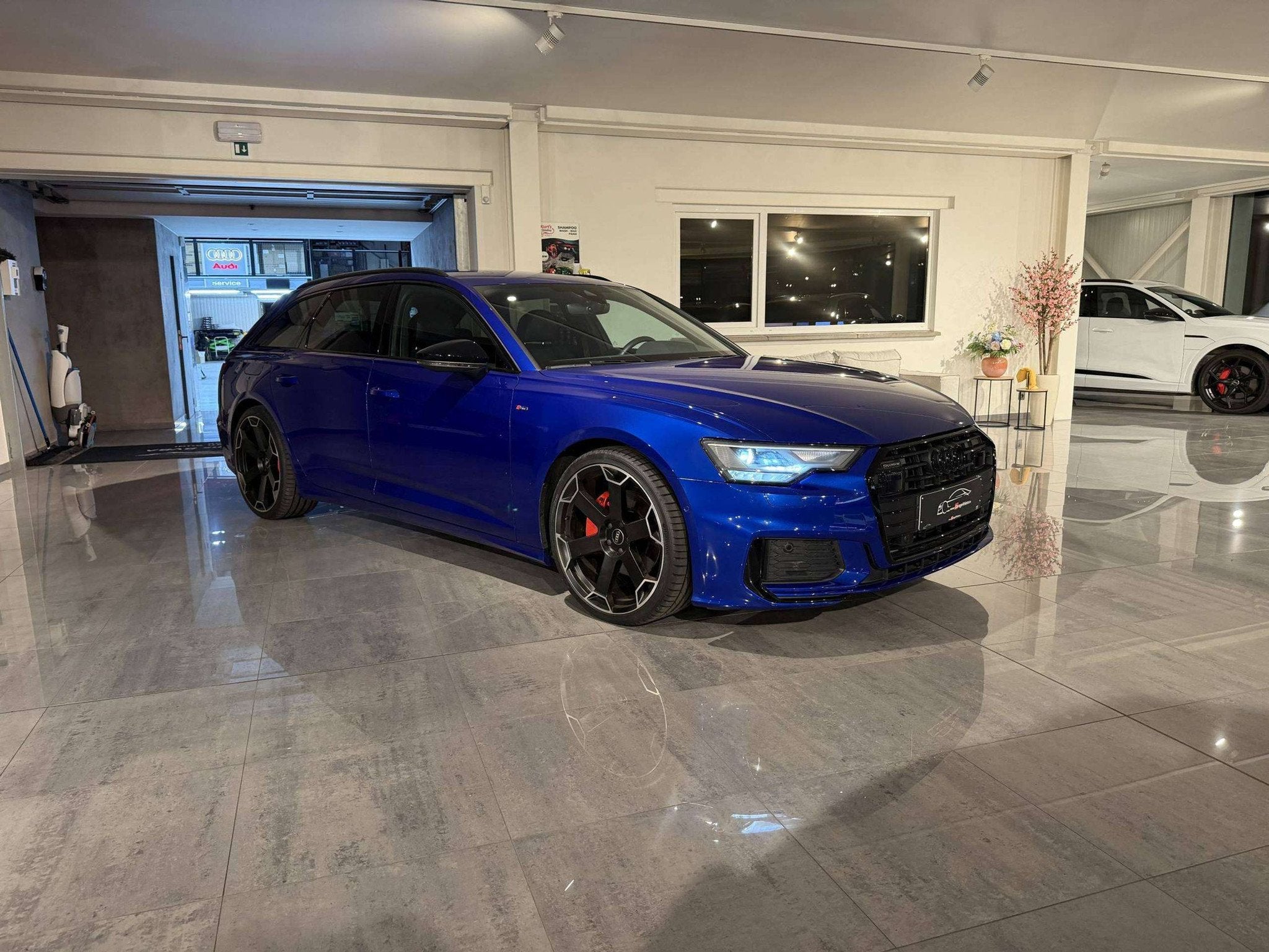 Audi A6 45TFSI 265PK QUATTRO * KLEUR EXCLUSIVE ULTRA BLAUW P, Auto's, Automaat, Gebruikt, 4 cilinders, 1984 cc