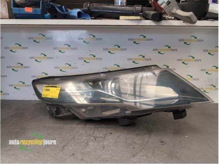 Phare droit d'un Opel Ampera, -, -, Opel, 3 mois de garantie