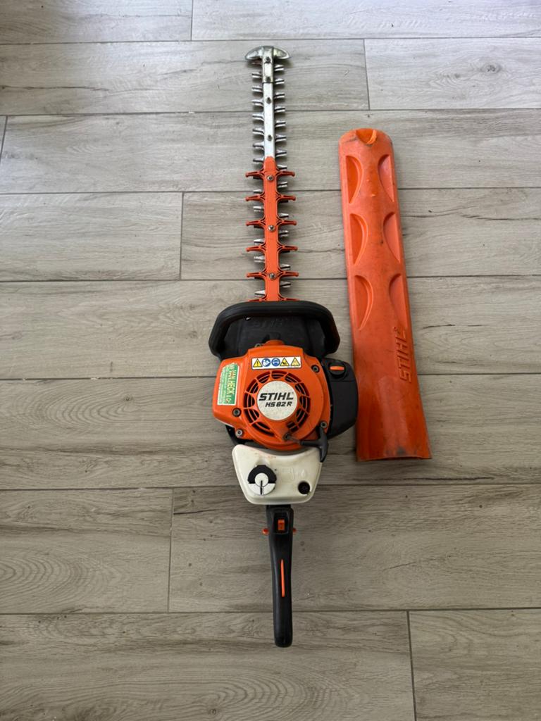 Taille haie STIHL HS 82 R comme neuf fonctionne parfaitement, Tuin en Terras, Heggenscharen, Ophalen, Zo goed als nieuw