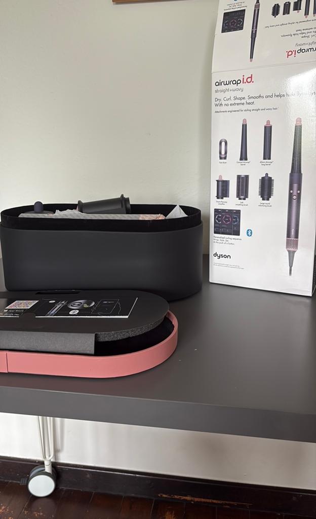 Dyson Airwrap id, Handtassen en Accessoires, Ophalen, Zo goed als nieuw