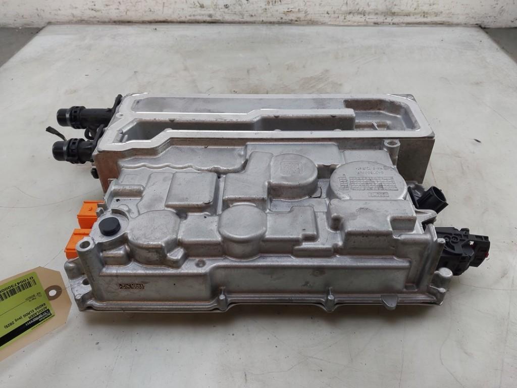 ACCULADER (|1EA915692N|1EA915685S|), Robert Bosch AG, Gebruikt, Engineering@bosch.com, Robert-Bosch-Allee 1
74232  Abstatt, DE