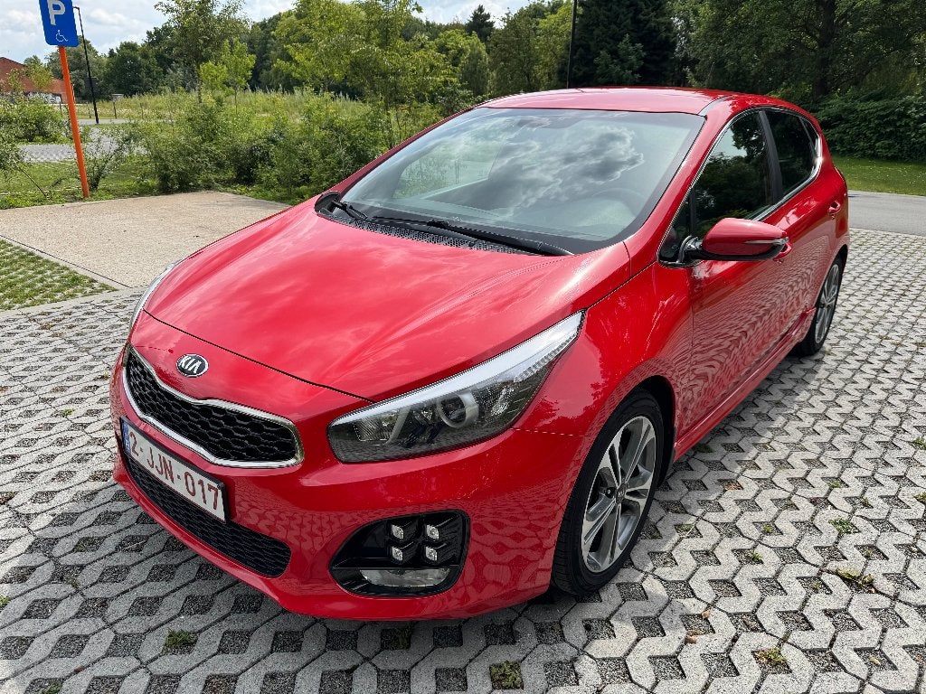 Kia Cee'd 1.6 diesel GT-Line met 64000 km, Auto's, Kia, Stof, 4 cilinders, 103 g/km, 1598 kg