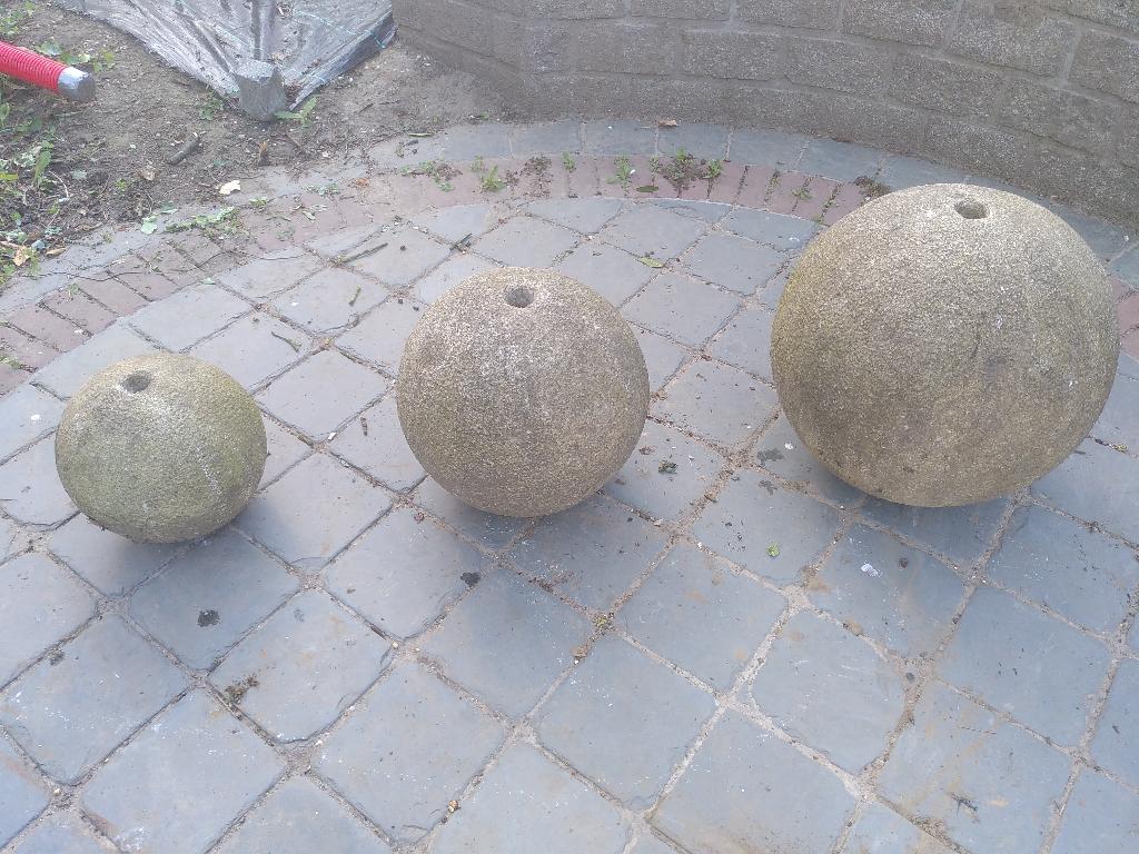 Fontein met 3 borrelstenen, Tuin en Terras, Ophalen, Gebruikt, Fontein