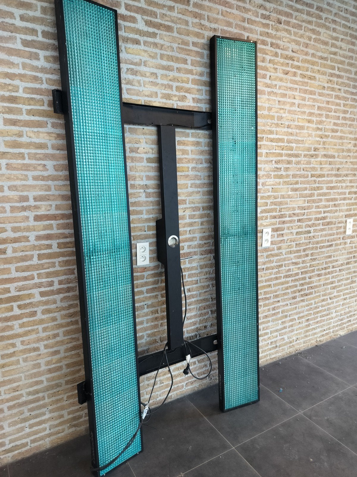 Lamp voor boven een biljard, Ophalen