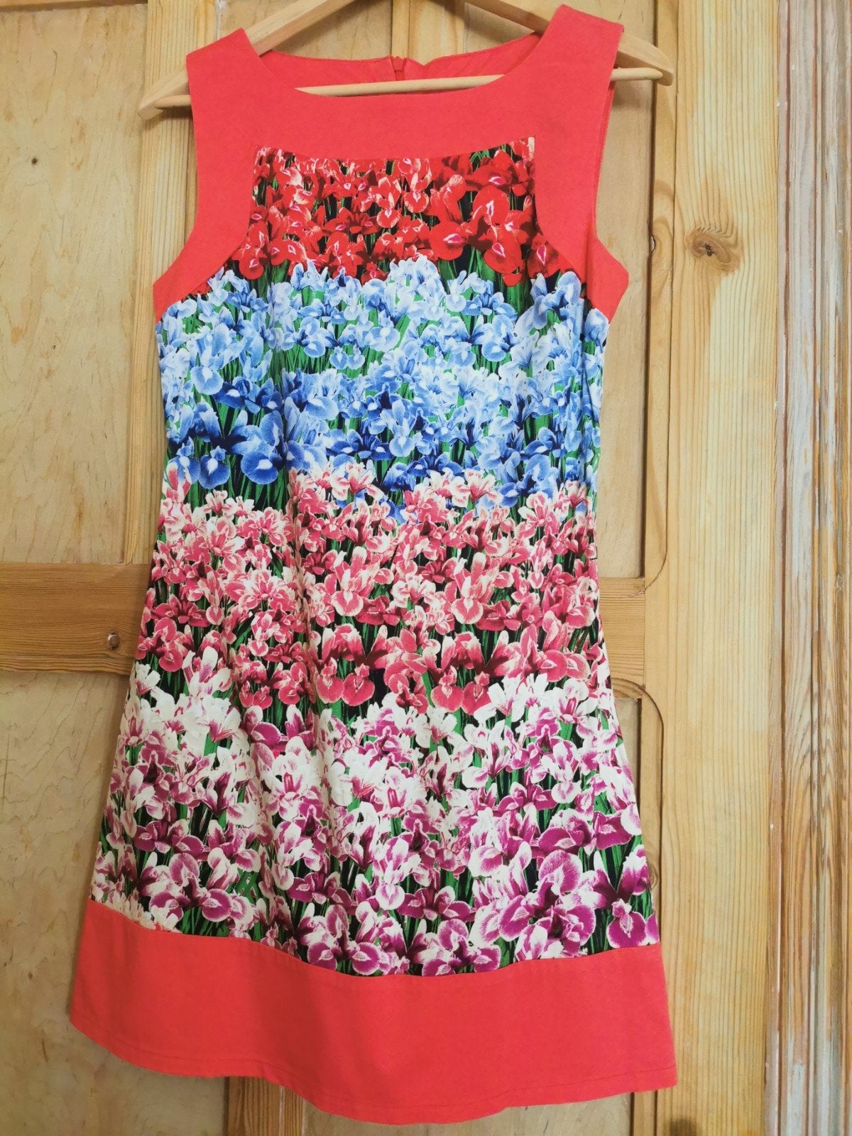 Très belle robe d'été signée Rinascimento, Rinascimento , Taille 38/40 (M), Enlèvement ou Envoi, Au-dessus du genou