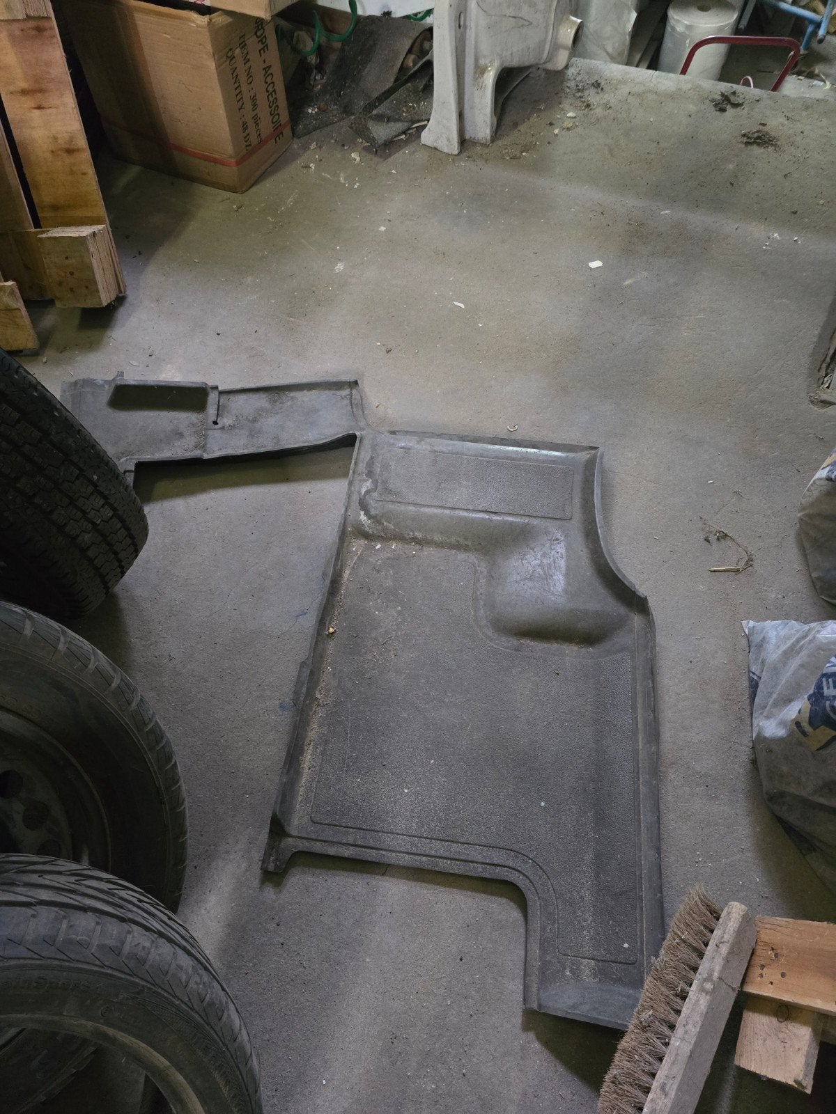 Mercedes Sprinter 906 rubberen mat rechtsvoor, Auto-onderdelen, Ophalen, Gebruikt, Mercedes-Benz