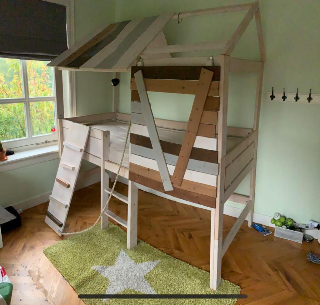 Bed lifetime boomhut, Ophalen, Gebruikt