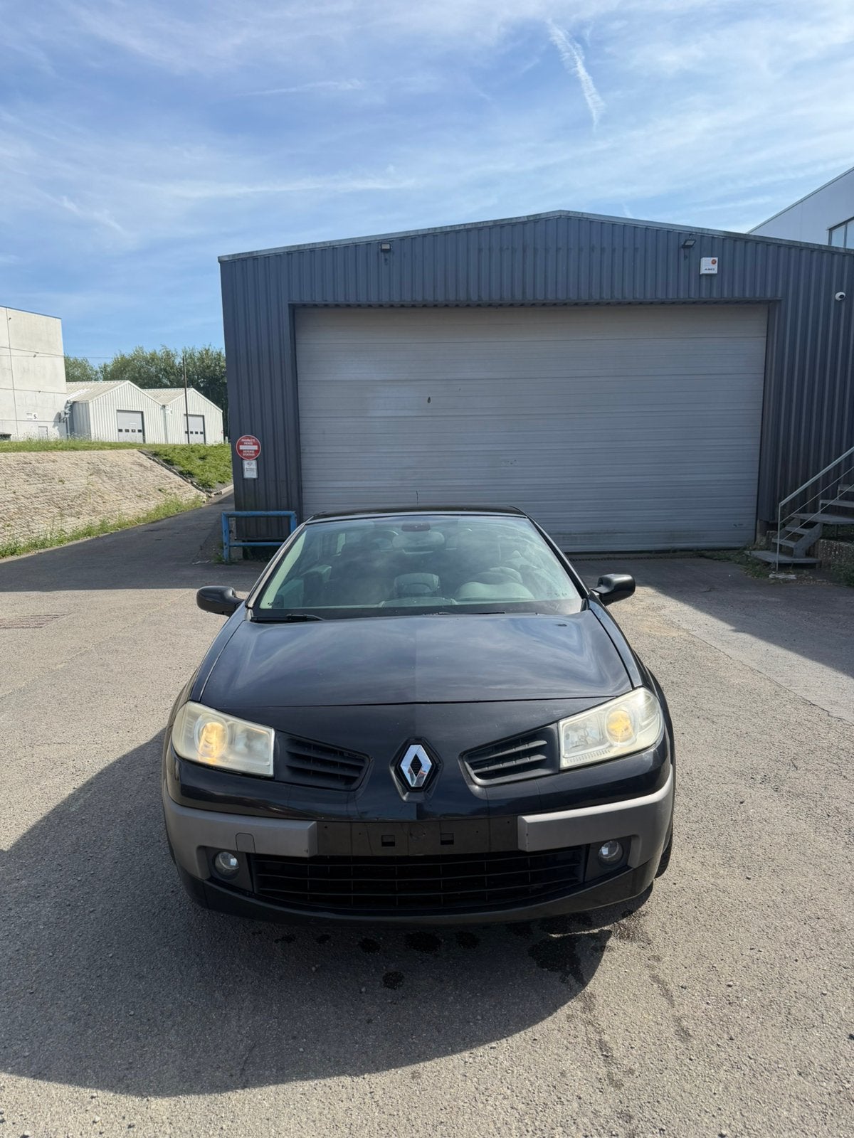 Renault Mégane 1,5 essence 2007 euro4 245000KM contrôle OK, Autos, Achat, 82 kW, Entreprise, Cabriolet