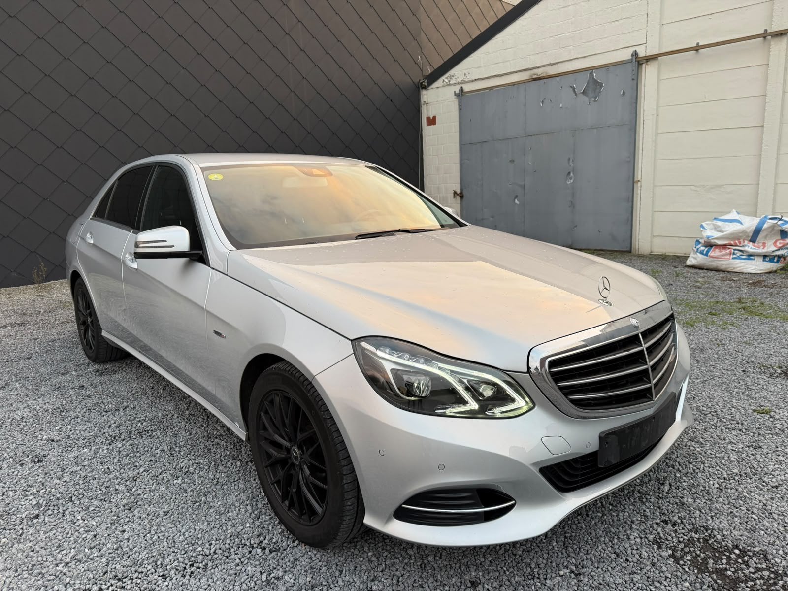 Mercedes E-Klasse E 200 Automaat Diesel – Euro 6B  – 2015, Autos, Argent ou Gris, Achat, Euro 6, Noir
