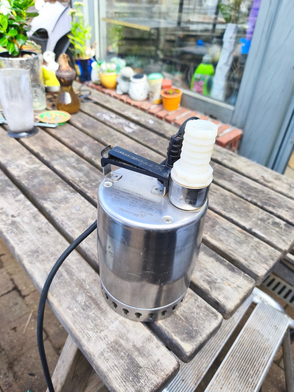 dompelpomp GRUNDFOS unilift 300Watt, Jardin & Terrasse, Pompes à eau, Enlèvement ou Envoi, Comme neuf, Électrique, Pompe à eaux claires