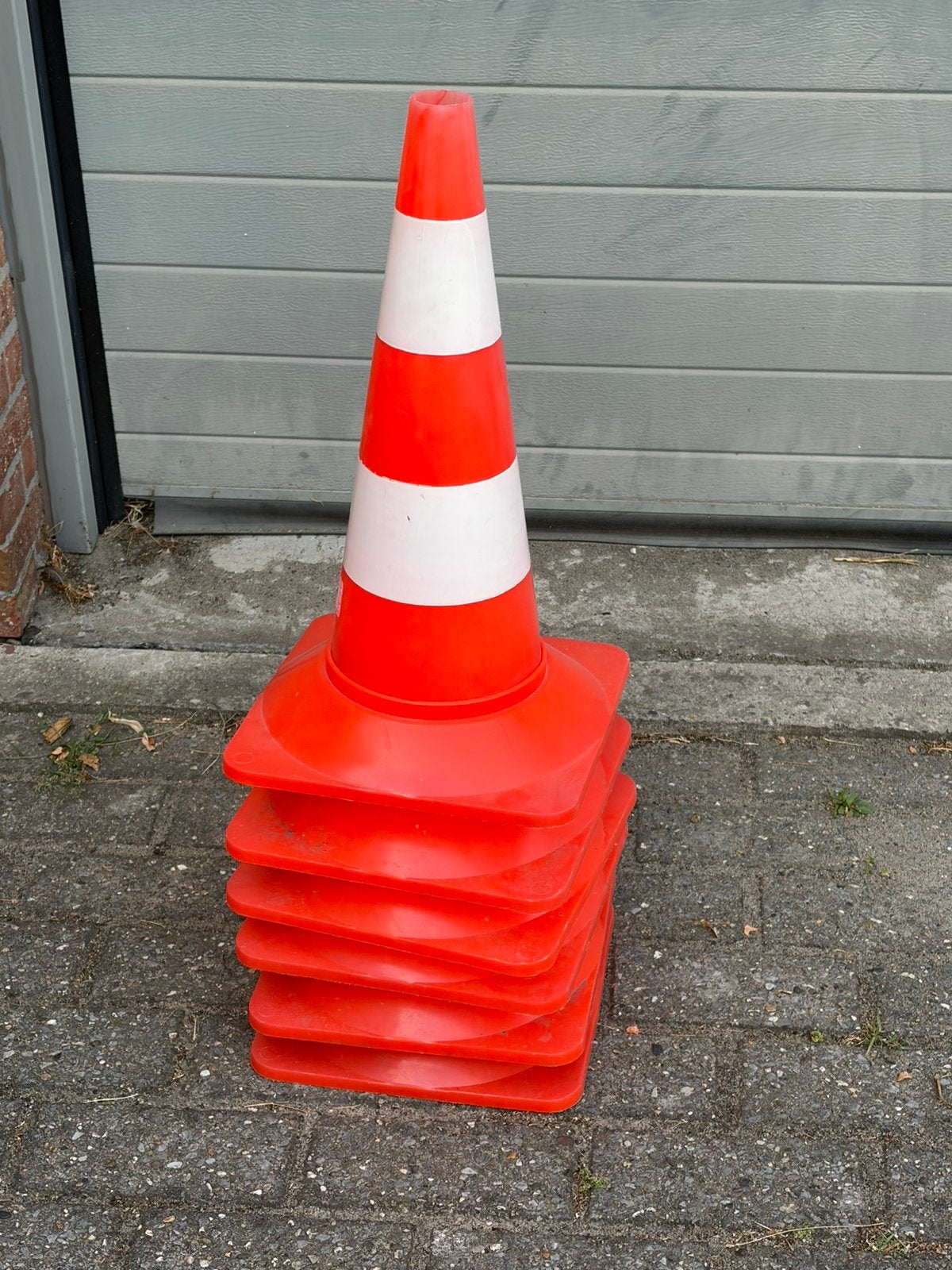 LOT van 6 kegels - 50 x 27 x 27 cm, Ophalen, Gebruikt