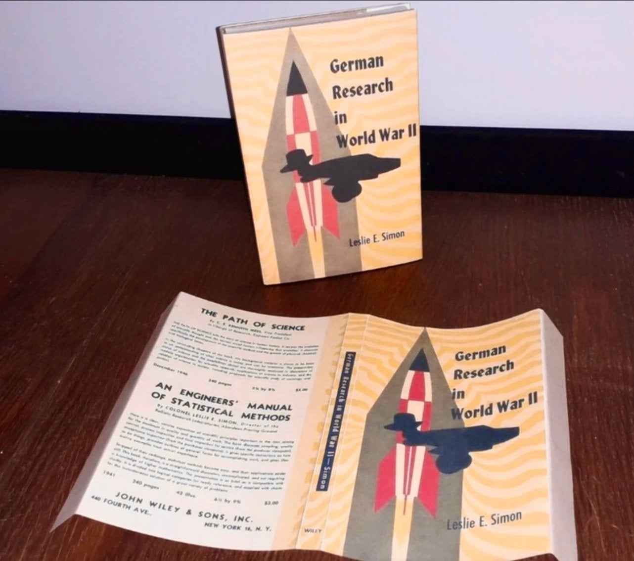 Tintin Kuifje Tim "German research in Word war II, Collections, Personnages de BD, Comme neuf, Autres types, Tintin, Envoi