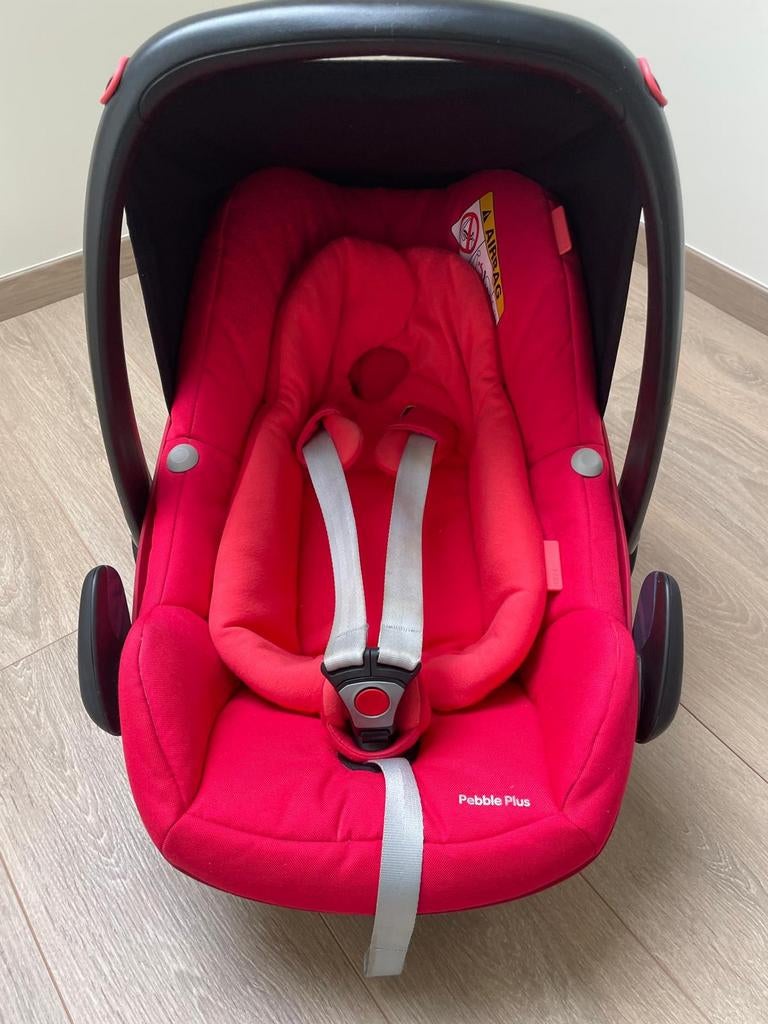 Maxi Cosi + autostoel + voetenbasis te koop, Ophalen