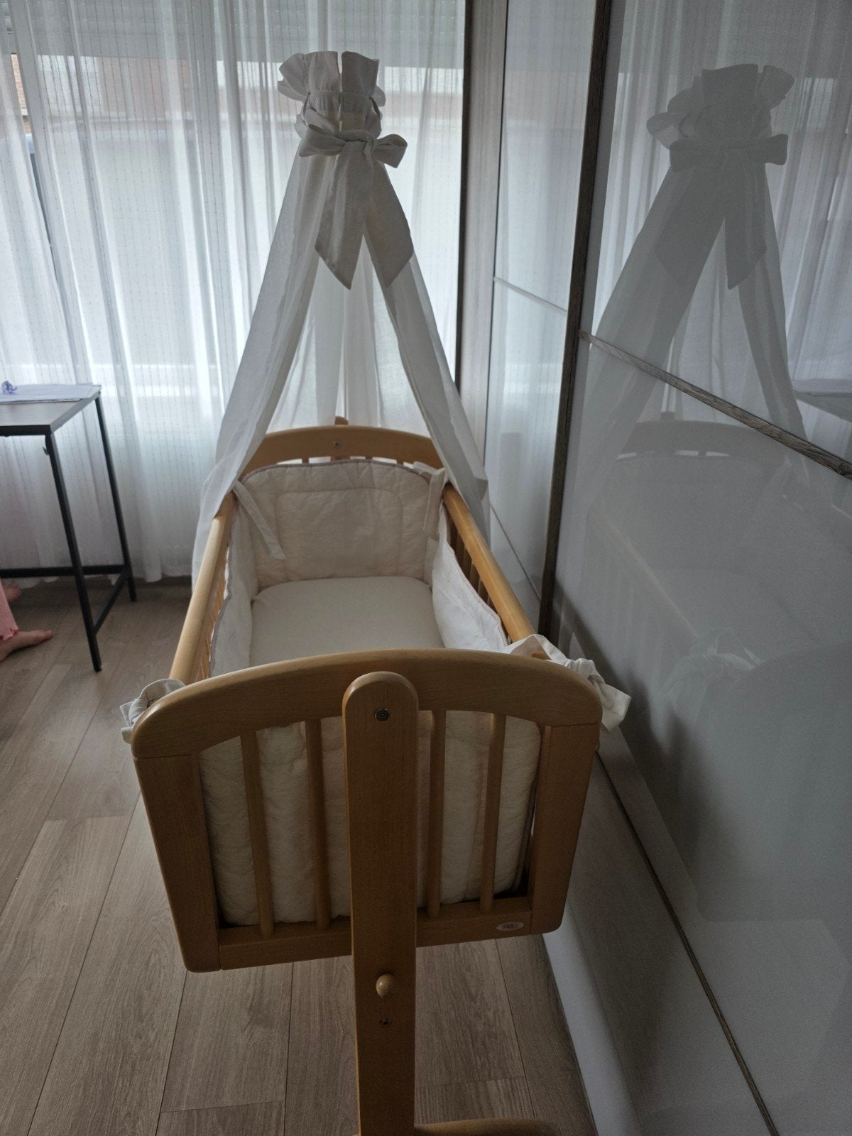 Baby wieg/baby bed het merk troll, Kinderen en Baby's, Babywiegjes en Ledikanten, Ophalen, Wieg