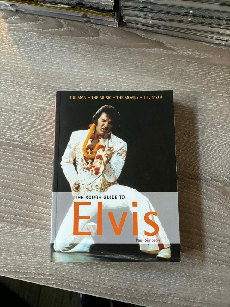 Elvis pocket boek, the rough guide to Elvis, softcover, Enlèvement ou Envoi, Comme neuf, Artiste